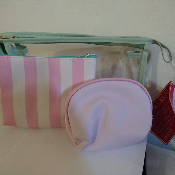 Barbie The Movie Makeup Bag Set of Three Mexico Exclusive 🇲🇽 - Picture 4 of 7